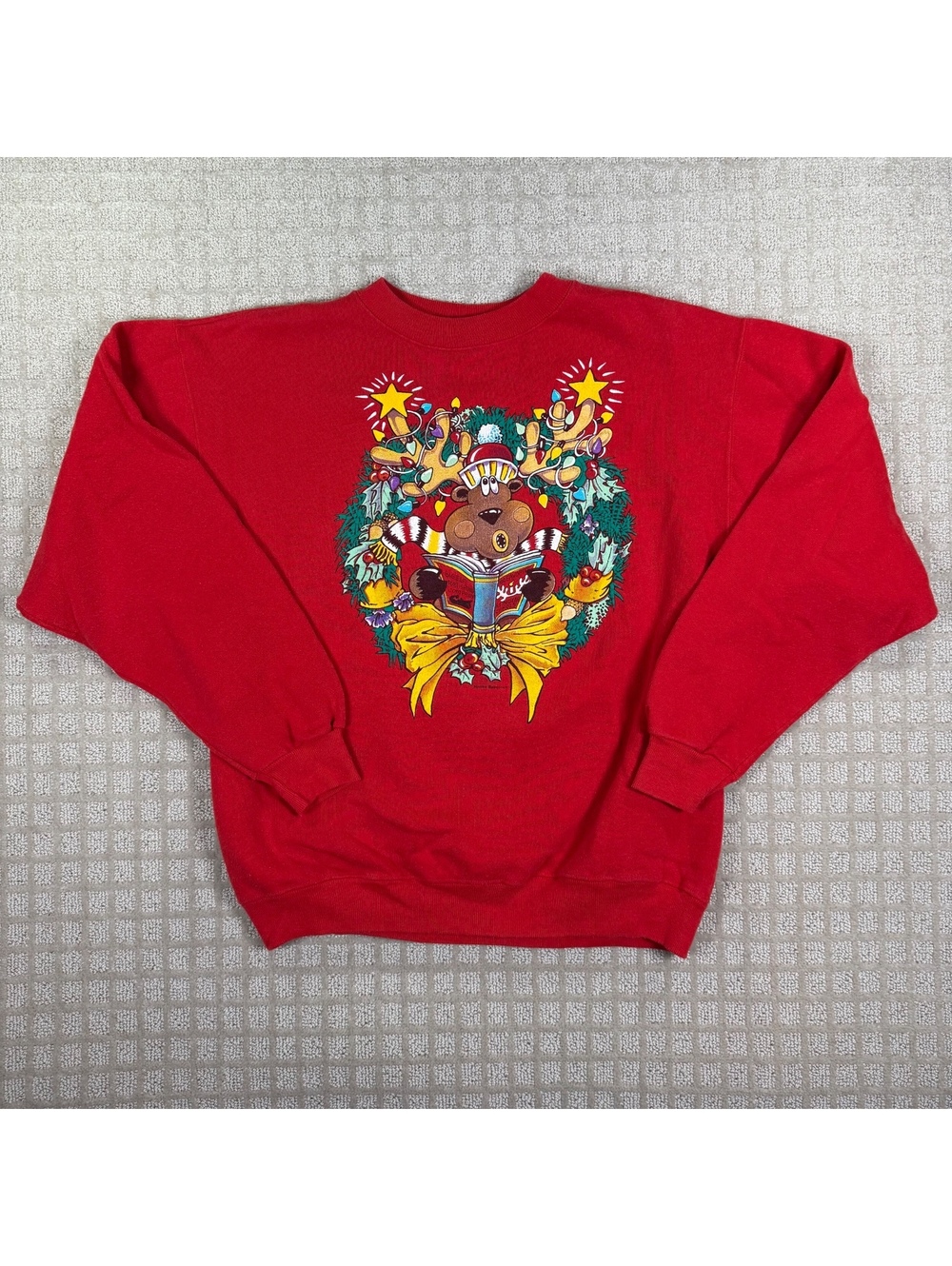 Reindeer Christmas Graphic Sweatshirt Red Made in USA L